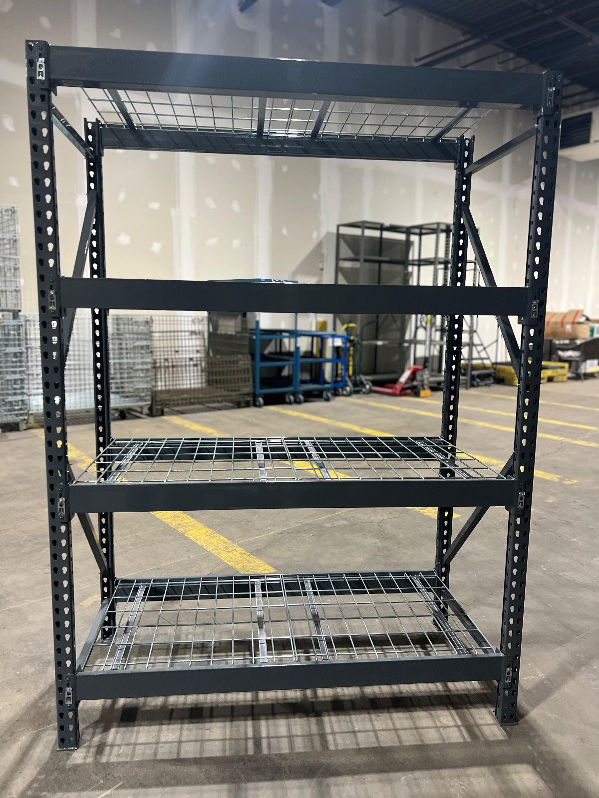 Choosing Heavy Duty Shelving for Demanding Storage Environments